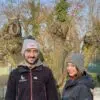 bonnet avec pompom gris et bonnet sans pompom gris